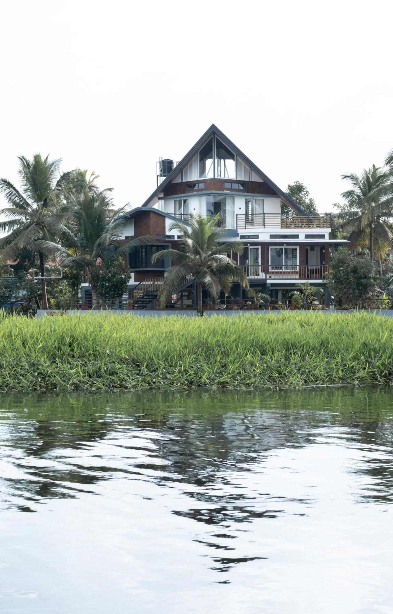 Shiphouse Alappuzha Exterior photo